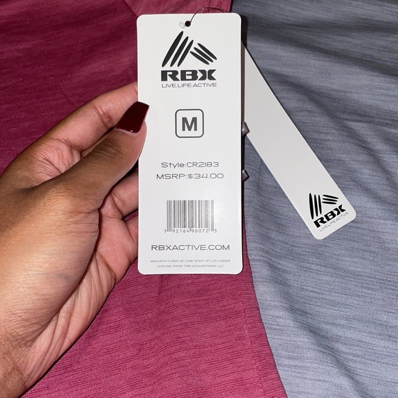 2 Athletic Tops - Picture 4 of 4